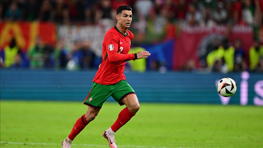 克罗地亚让二追三3-2客胜黑山，弗拉希奇绝杀，佩里西奇点射